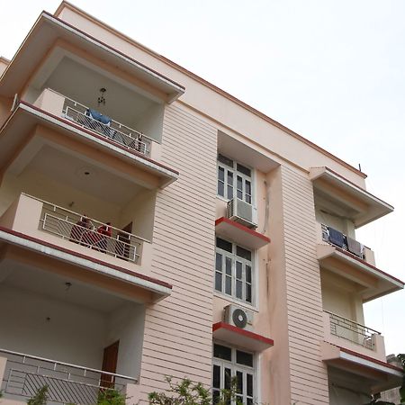 Oyo 4988 Near Bailey Road Hotel Danapur Exterior photo